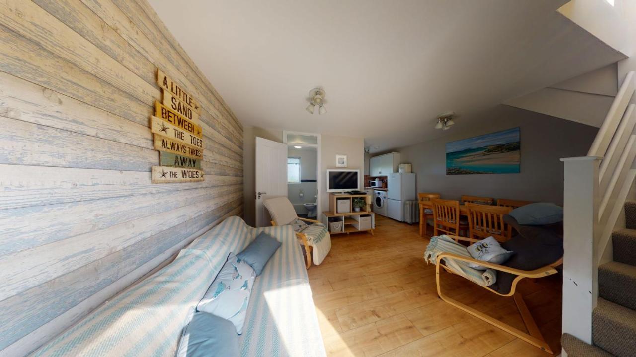 65 Strawberry Hill, Tolroy Manor Holiday home *